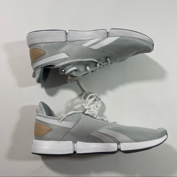 New Sample Mens Reebok Daily Fit Shoes Grey Sneakers - Picture 6 of 7